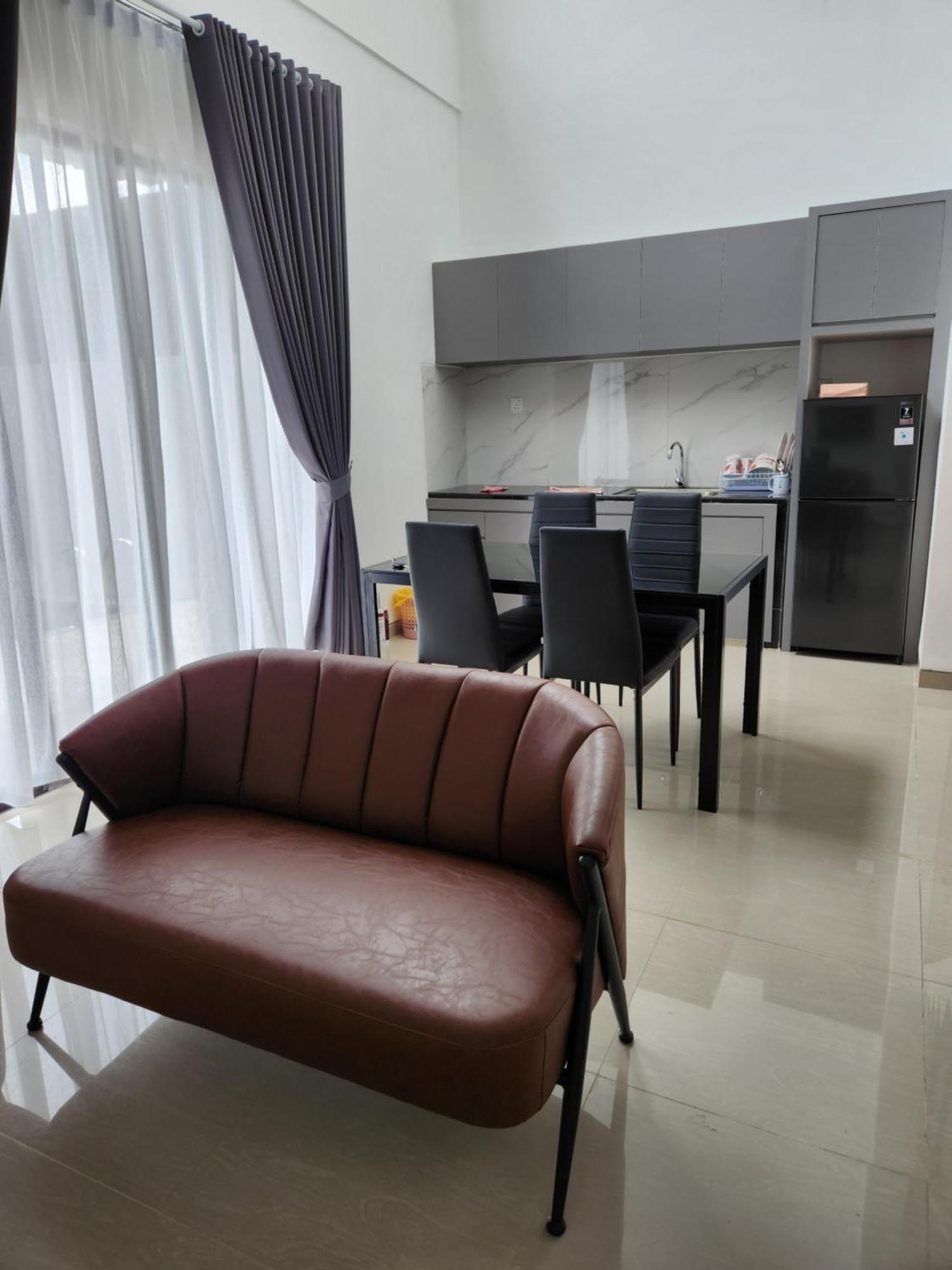 The Icon Central Batam 3 Bedroom Home Villa With Private Pool Bagian luar foto