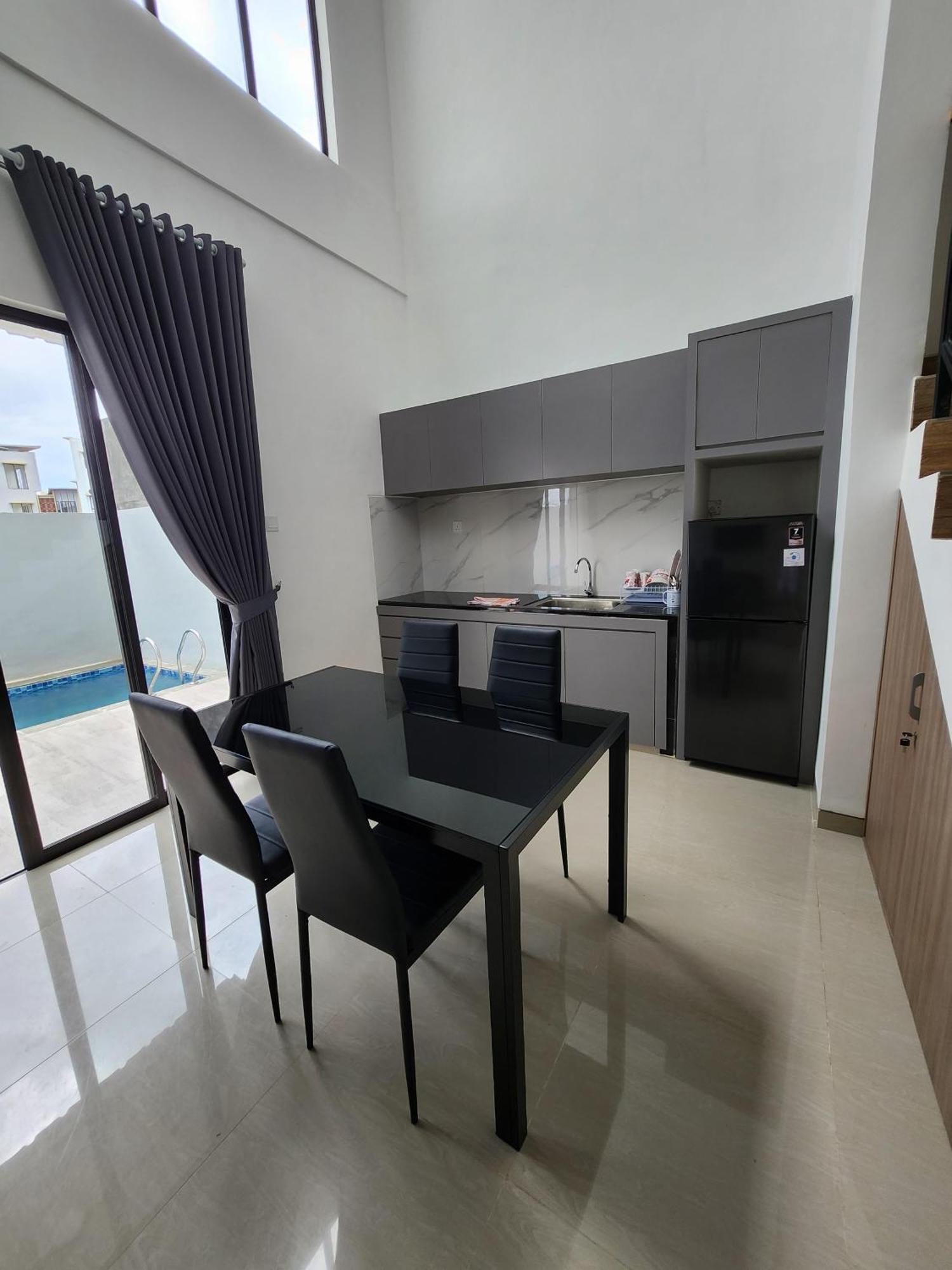The Icon Central Batam 3 Bedroom Home Villa With Private Pool Bagian luar foto