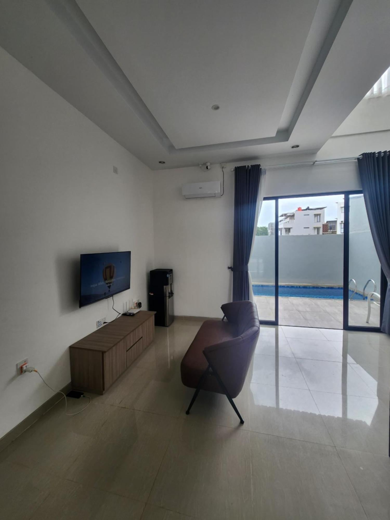 The Icon Central Batam 3 Bedroom Home Villa With Private Pool Bagian luar foto