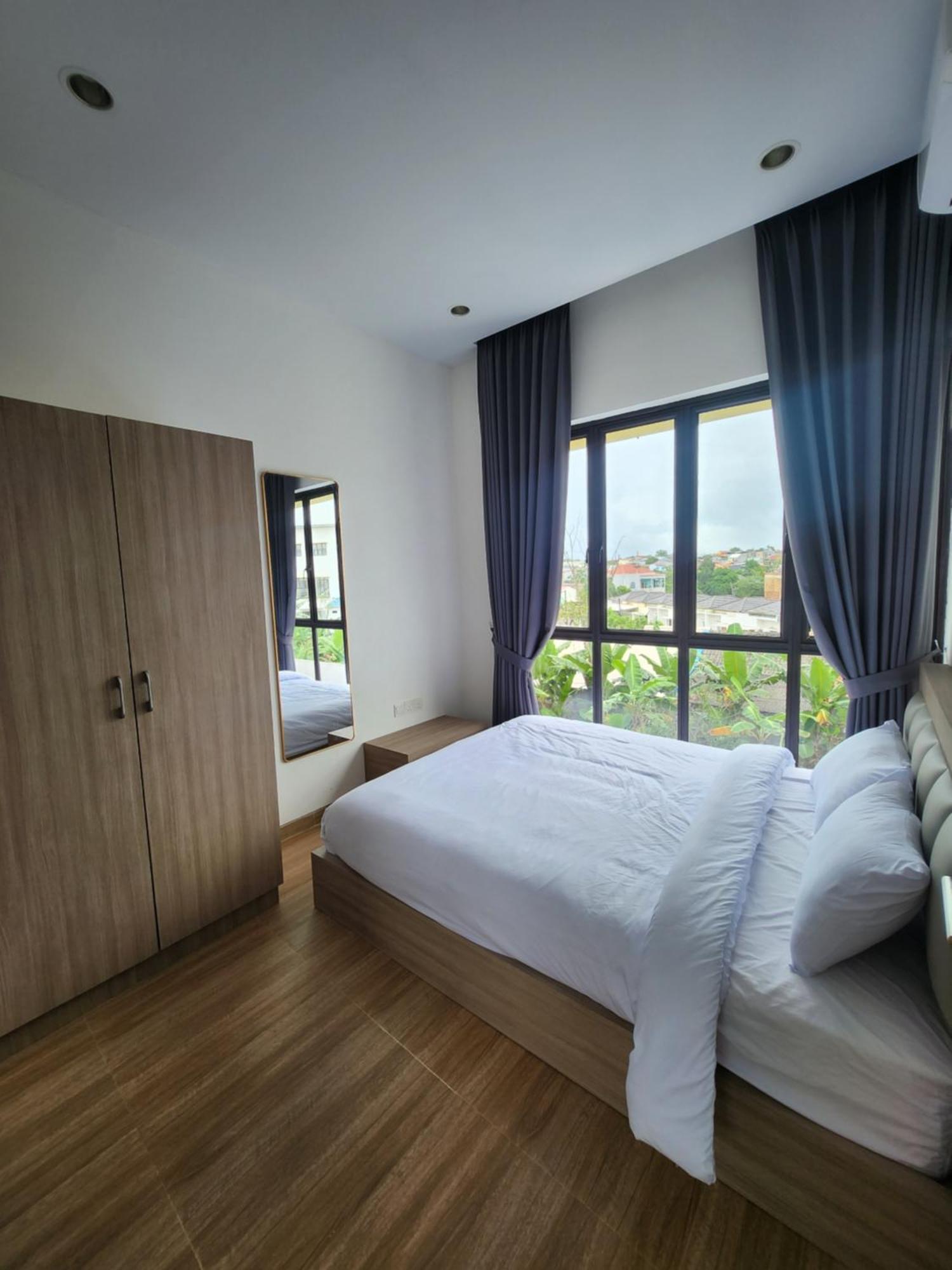 The Icon Central Batam 3 Bedroom Home Villa With Private Pool Bagian luar foto