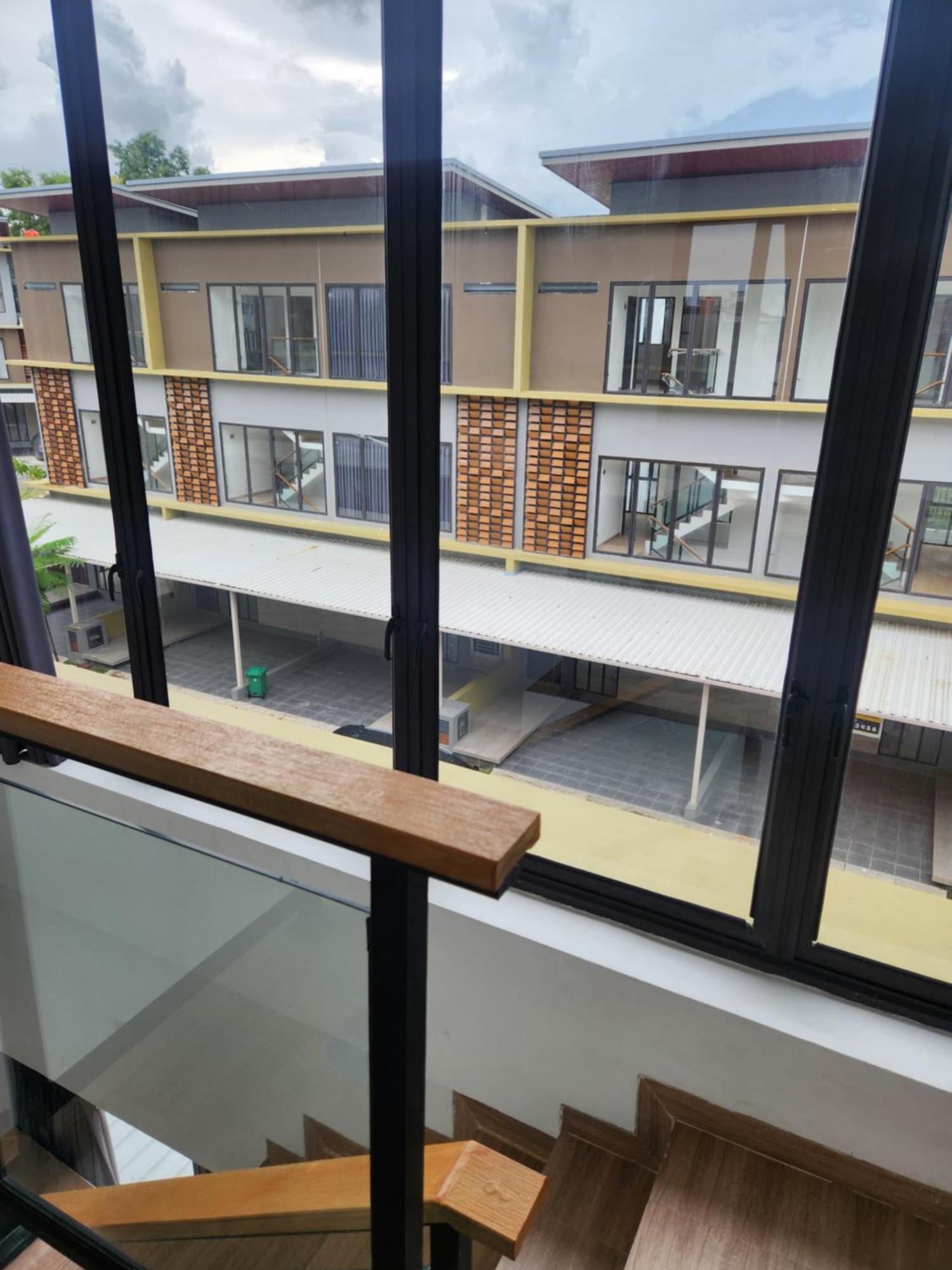 The Icon Central Batam 3 Bedroom Home Villa With Private Pool Bagian luar foto